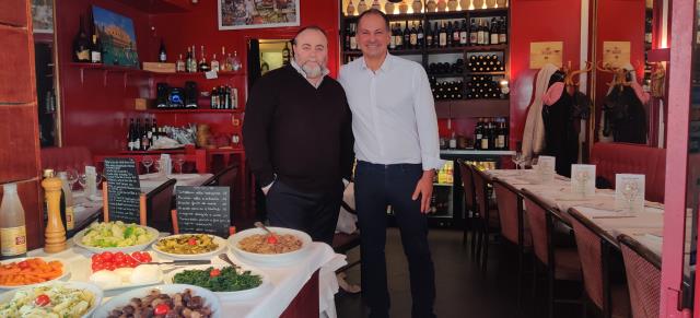 Valerio Abate et Johann Baranes, propriétaires du Terra Nera rebaptisé Les Deux Compères le temps du tournage.