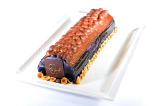 La bûche de Ludovic Turac, chef de son restaurant Une Table au Sud, participant de la saison 2 de...