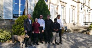 Sur la terrasse du Château : Pierre-Marie Tissier, Célia Thomas, Julien Thomasson, Rémi Adam,...