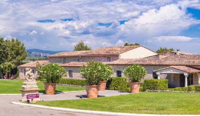 Le Phébus, Relais & Châteaux 5 étoiles au coeur du Luberon.