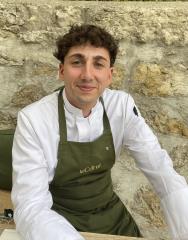 Hugo Riboulet, Gagnant de la saison 14, cuisine à quatre mains dans le jardin du Clos des Sens ***,...