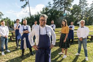 Le chef Vivien Durand et une partie de son équipe