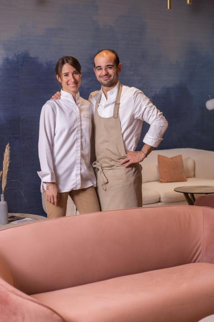 Julie Pons et Oscar Garcia ont ouvert l'hôtel-restaurant Cueillette à Altillac.