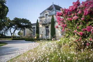 Le Château Cordeillan-Bages, membre des Relais & Châteaux.