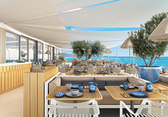 Le Taulissa, sur le rooftop du Victoria, nouvel hôtel 5 étoiles de Nice. 