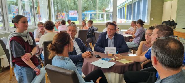 Table ronde permettant d’échanger avec les experts invités.