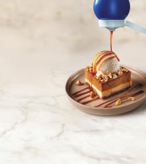 La nouvelle sauce dessert saveur Caramel beurre salé d'Alsa professionnel.