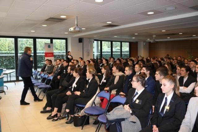 Présentation des établissements partenaires au 'Talent Day by Rabelais'