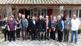 Les membres des Logis de Vaucluse étaient réunis au Domaine de Cabasse.