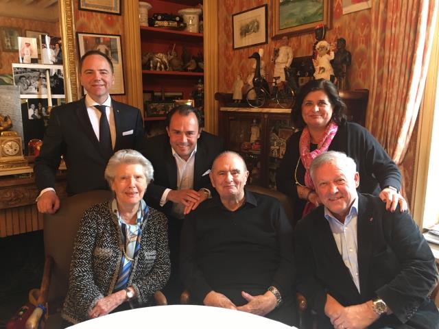 Françoise Bernachon (Fille de Paul Bocuse) Paul Bocuse, Georges Blanc, Mme Bocuse, Vincent Le Roux (Directeur Paul Bocuse) Antoine Maillon (DG du Groupe Georges Blanc)