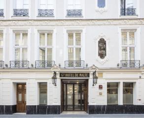 La façade de l'hôtel Malte date du 18eme siècle.