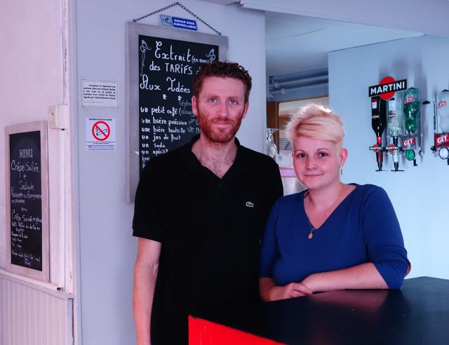 Julie et Nicolas Delbecque dans leur restaurant : « le sans gluten dépasse l'effet de mode actuel ».