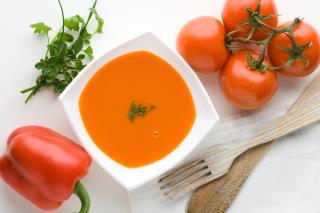 Coulis de tomates et poivrons.