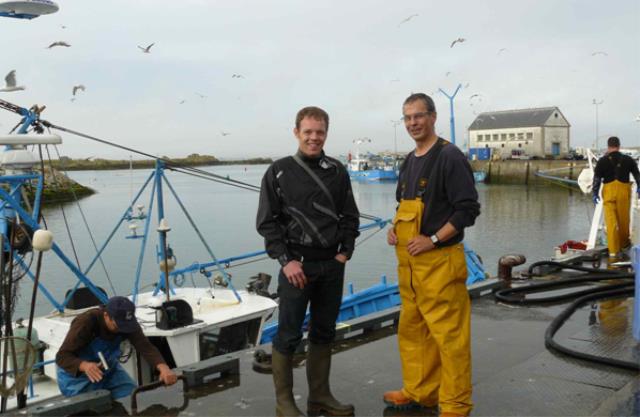 Damien Regnier avec les pêcheurs de l'Etendard.