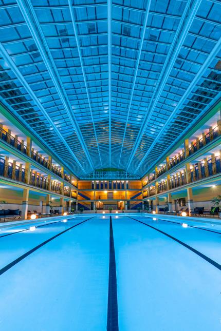 Réveillon du Nouvel an avec bain de minuit : une expérience exclusive au Molitor Hotel & Spa, Paris. 
