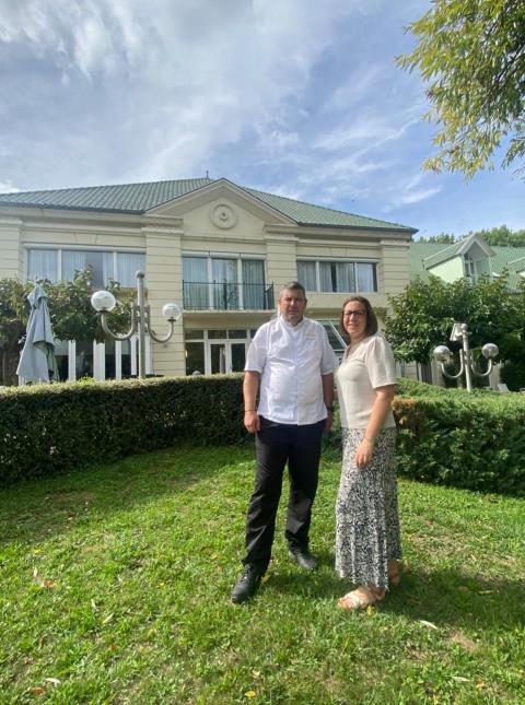Jérôme et Anne-Claire Joubert, propriétaires depuis le 6 août du Rive gauche, à Joigny.
