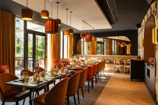 Ambiance Seventies au restaurant Clodette. 
