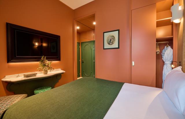 Une chambre de l'Hôtel Prince de Conti, à Paris