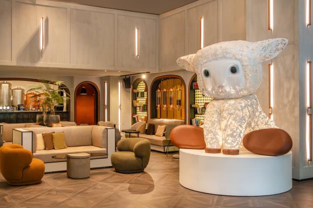 Ambiance cocooning au FirstName Toulouse.