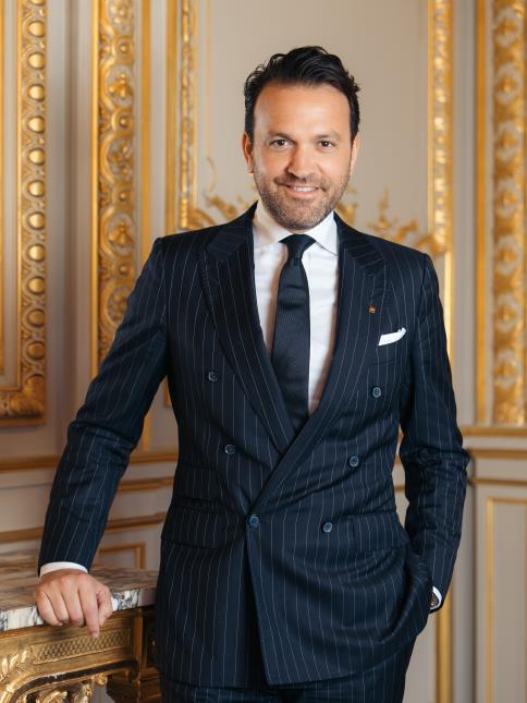 Nicolas De Gols est directeur général du Shangri-La Paris depuis octobre 2025.