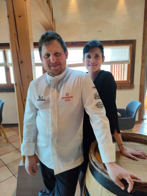 Yannick Guth avec son épouse Emmanuelle.