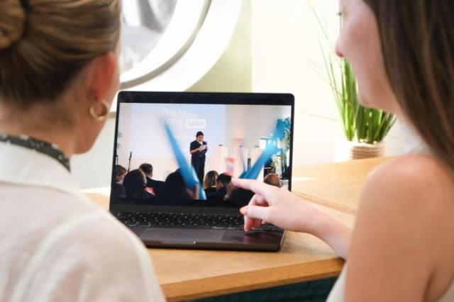 Pour mettre en lumière le métier de réceptionniste et son concours, HappyCulture a filmé l’ensemble...