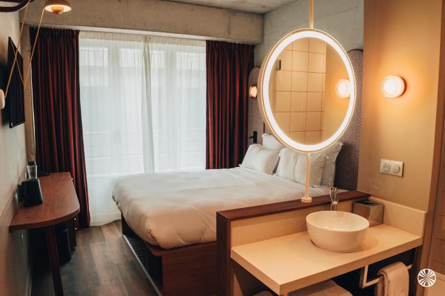 Une chambre du Lyf Gambetta, à Paris.