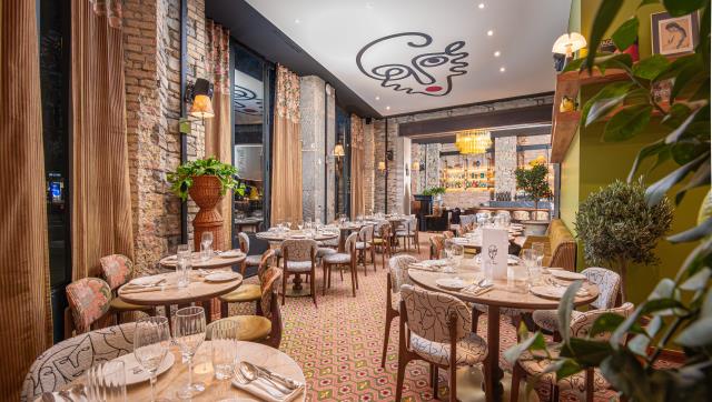 La nouvelle table 100 % italienne reprend les codes des brasseries Chavant : un cadre élégant et cosy, un service irréprochable, une carte de qualité et des prix abordables (15 € le plat du jour, 23 € la formule plat, dessert, café).    