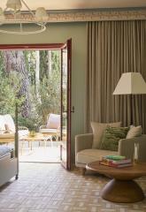 Trois nouvelles suites pour l'hôtel Le Pigonnet, pensées comme un prolongement de l’âme du lieu et de son jardin méditerranéen, doté de 29 fontaines.