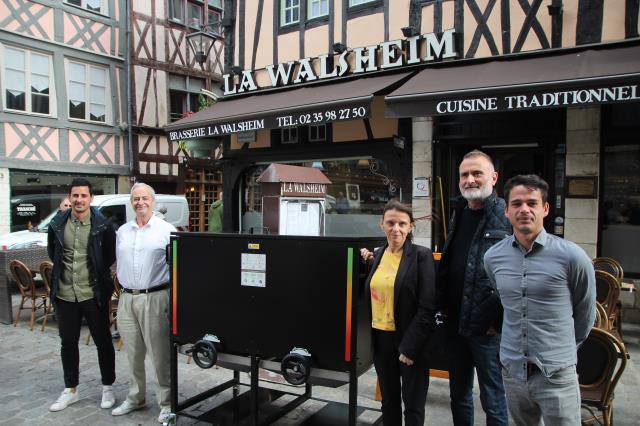 La Walsheim, à Rouen, dispose d'un lombricomposteur financé par la Métropole, qui digère 5 kg de déchets organiques par jour.