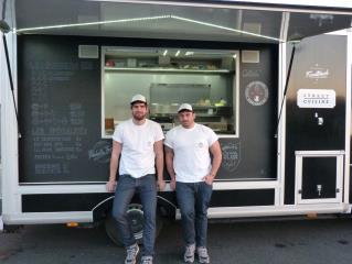 MAC les Mecs Au Camion, Adrien Vergnaud et Charles Givone nouveau food truck toulousain....