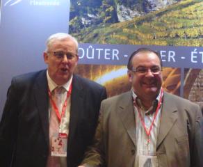 Roger Sengel, président de l'Umih 67 et Patrice Fanchini sur le stand du Jura, au salon Egast.