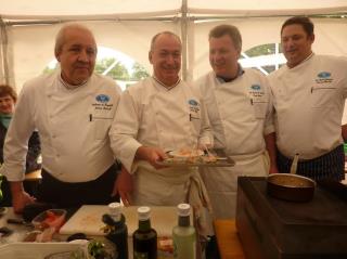 De gche à dte : James Perrault, L'auberge de Bagatelle au Mans ; Olivier Blais, président des 19...