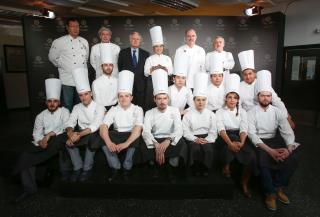 Les douze lauréats de la première édition du concours Cinco Jotas International Tapa Award,...