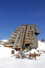 Hôtel des Dromonts / P. Doignon, T. Shu, MPM & DR