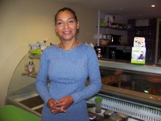 Samia Atrari veut proposer une cuisine saine et équilibrée à sa clientèle