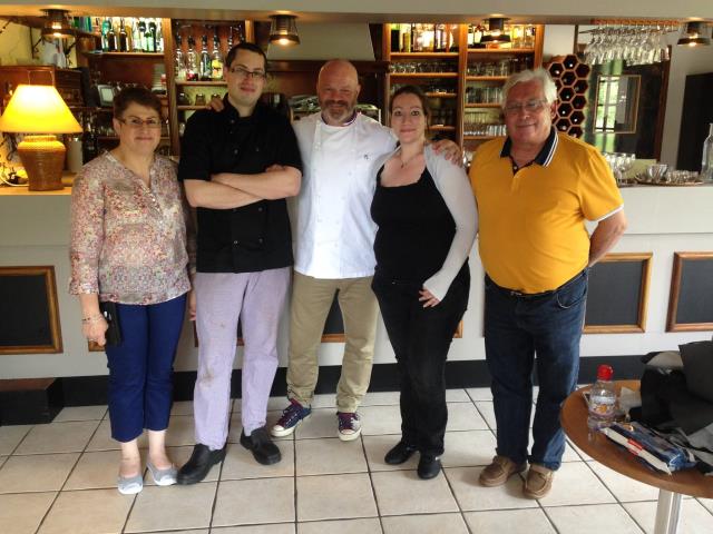 Dans Cauchemar en cuisine du 18 janvier, Philippe Etchebest volait au secours de l'auberge familiale d'Alain, Chantal et leur fils Jimmy