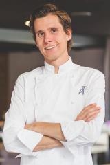 Alexandre Lechêne, 31 ans, a fait ses classes dans le groupe d'Alain Ducasse.