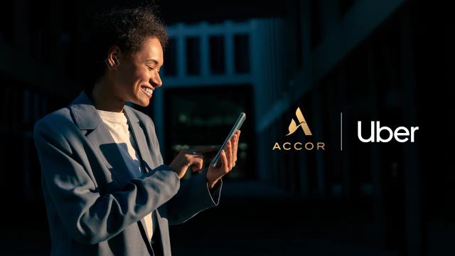 Les membres All Accor pourront réserver leur repas UberEats ou leur trajet Uber directement sur la...