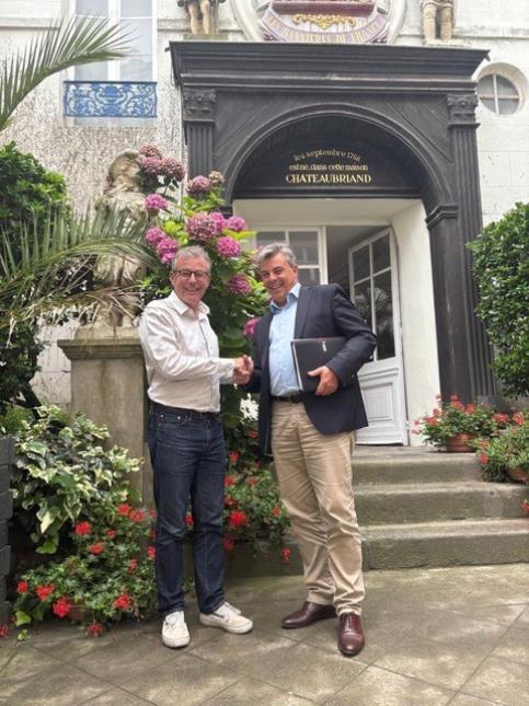 Germain Lelarge, président fondateur de la fondation « Je pars, Tu pars, Il part » et Jean-Virgile Crance président de la CAT.