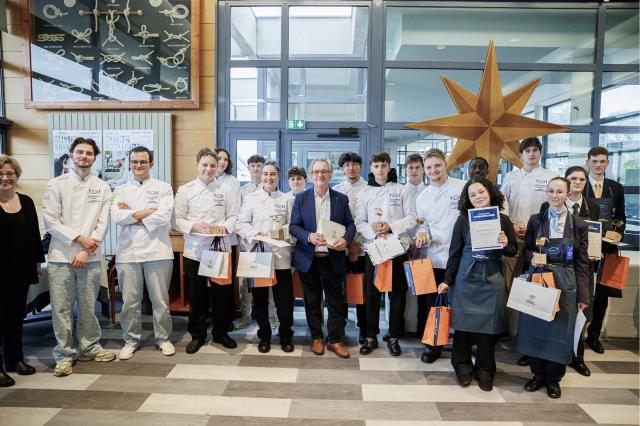 Les candidats étudiants des catégories cuisine et acteurs de salle du 15e concours Olivier Roellinger.