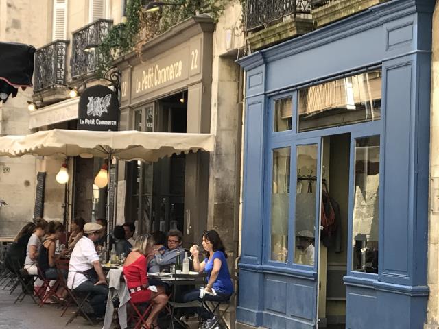 Dans le centre-ville de Bordeaux...attention aux loyers élevés dans certaines zones géographiques, ils peuvent grever la rentabilité.