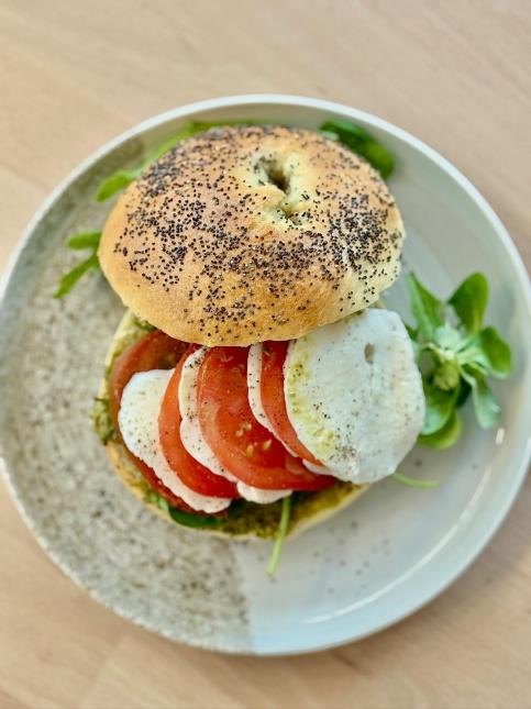 Bagel tomates-mozzarella.