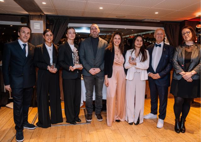 Le podium du 24e trophée CDRE, de gauche à droite : Jérôme Bourdais (président CDRE France), Lou...