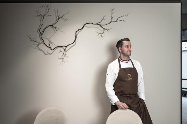 « Ma cuisine repose sur des bases classiques, tout en étant rythmée par la modernité, mais aussi...