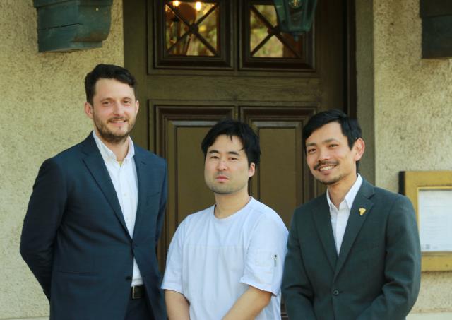 Constant Delouis, Yo Miyazaki et Hiroki Hashino. 