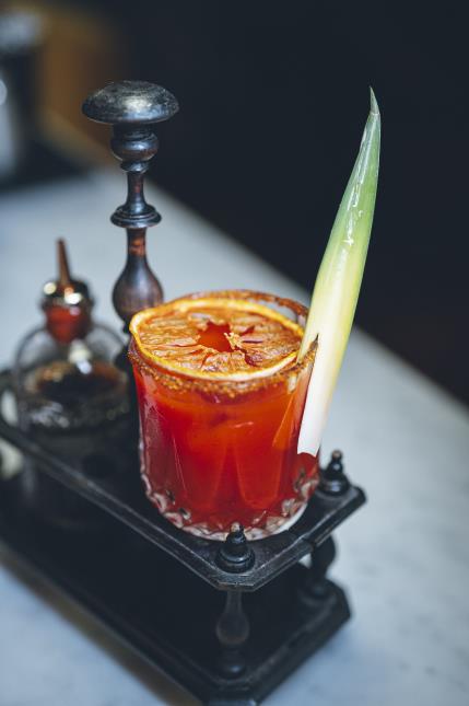 A l'heure de l'apéritif, les cocktails sont plébiscités chez Bibendum à Avignon.