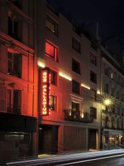 Le Bus Palladium, salle mythique à l'esprit rock transformée en hôtel 5 étoiles par Nicolas Saltiel (Chapitre Six).