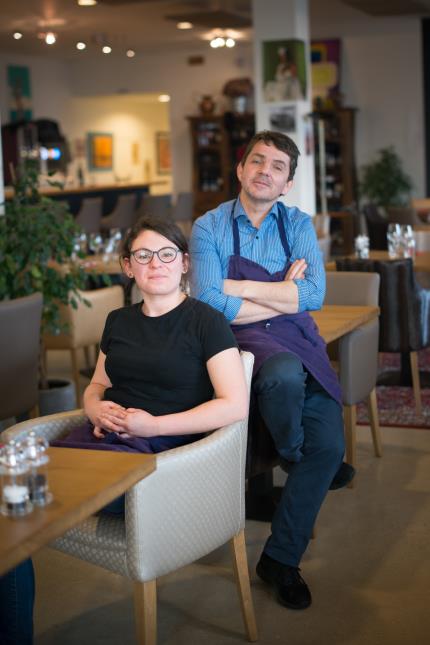 Alxandre Nagy et sa jeune équipe s'installent dans une ambiance toujours bistrotière, mais en zone industrielle