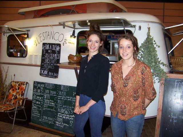 Lena Gautier (à droite) et Marion Viguier jouent la carte d'une alimentation santé et bien-être